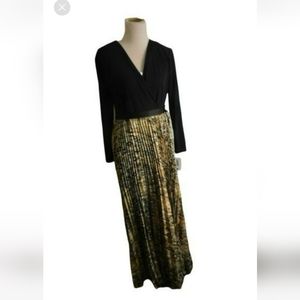 Lularoe Size M Medium DeAnne Black Gold Long Dress NWT